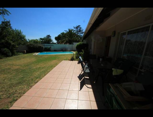 3 BEDROOM HOUSE FOR SALE IN BORDEAUX